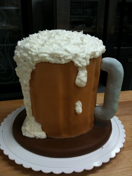 grooms-cake-beer-mug